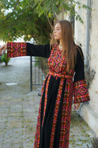 Pink Desert Bloom – The Contemporary Empress Thobe | ثوب مطرز فلسطيني عصري